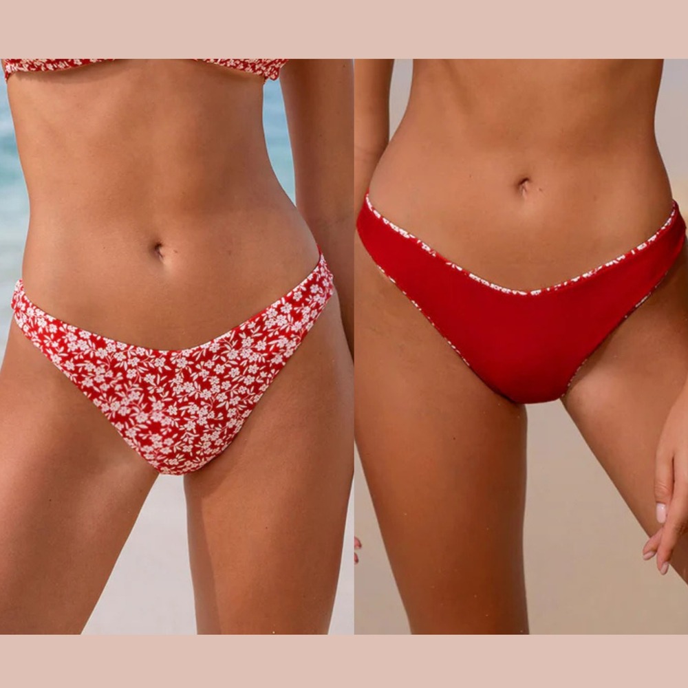 NWT $35 Berlook [ Medium ] Floral Red Reversible Full Bikini‎ Bottom 7109